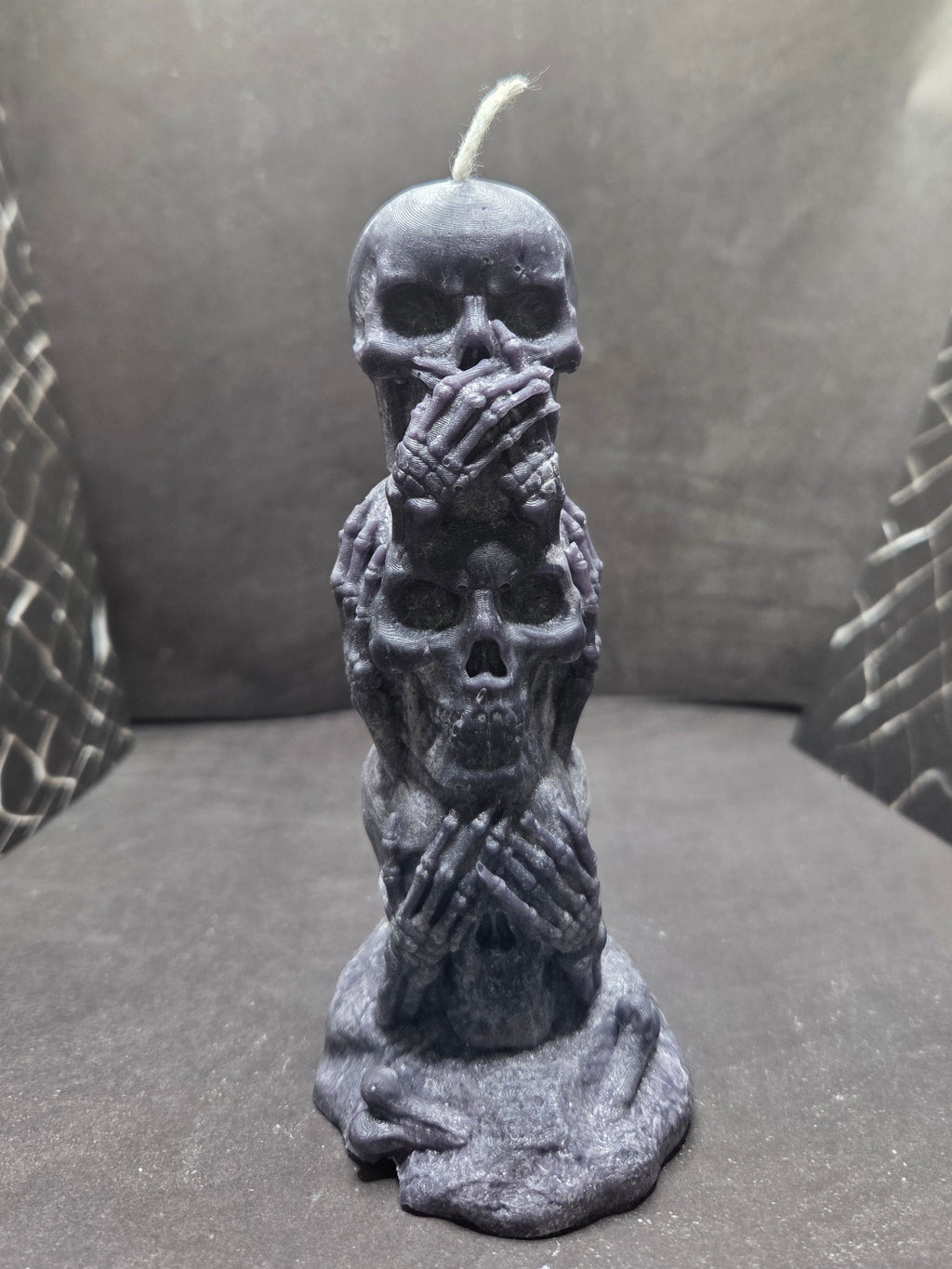 Tri-Skulls